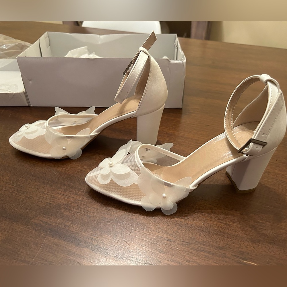 Butterfly heels, size US 6, 3 inch heel